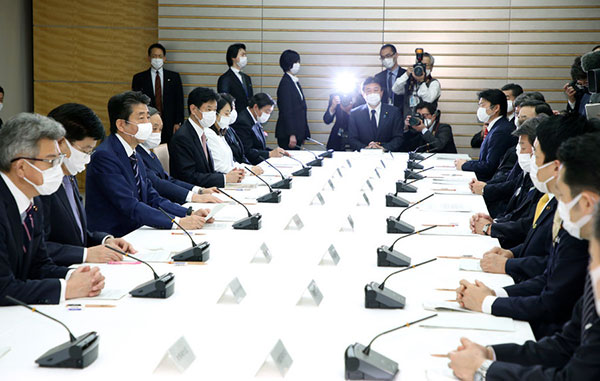 日本政府宣布將逐步放寬入境限制政策！ 